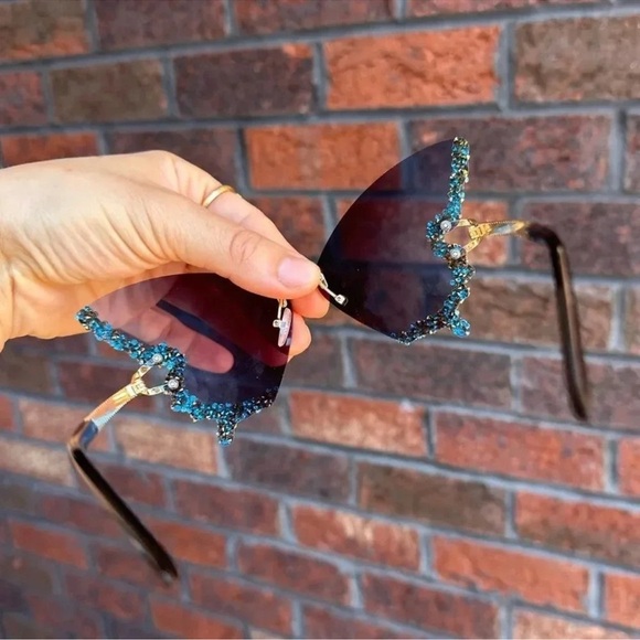 Butterfly Navy Blue Crystal Sunglasses - Picture 5 of 14